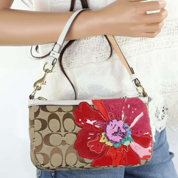 Coach Handbags - Limited Edition Coach Floral Khaki Signature Poppy Demi Clutch Purse